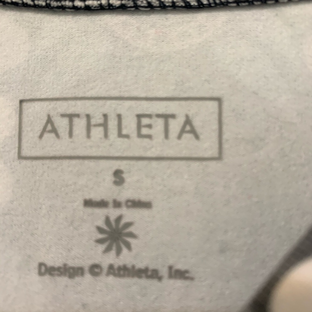 Heat gear long sleeve layer